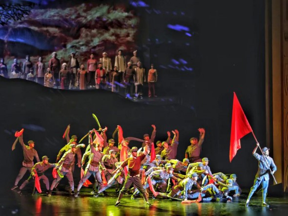 甘肅省慶祝中國共產(chǎn)黨成立100周年文藝演出《致敬百年》在蘭隆重舉行！