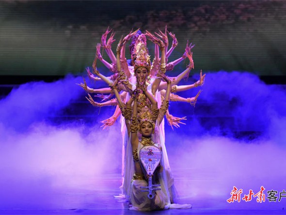 云賞花雨 氣象萬千——經(jīng)典舞劇《絲路花雨》全球網(wǎng)絡首播再煥新生
